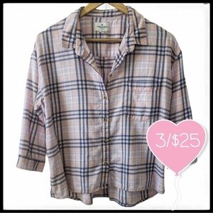 ⭐️3/$25⭐️ American Eagle Oversized Plaid Button Down Shirt